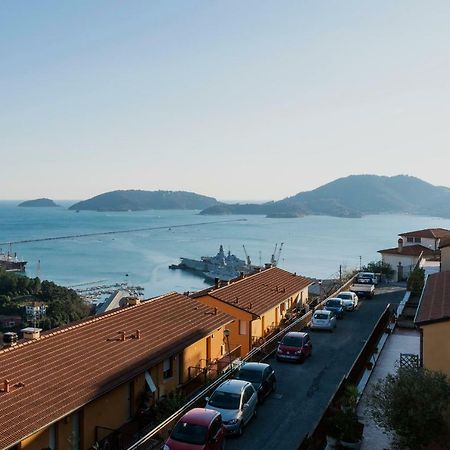 شقة لا سبيتسْيا  في La Terrazza Sul Golfo المظهر الخارجي الصورة